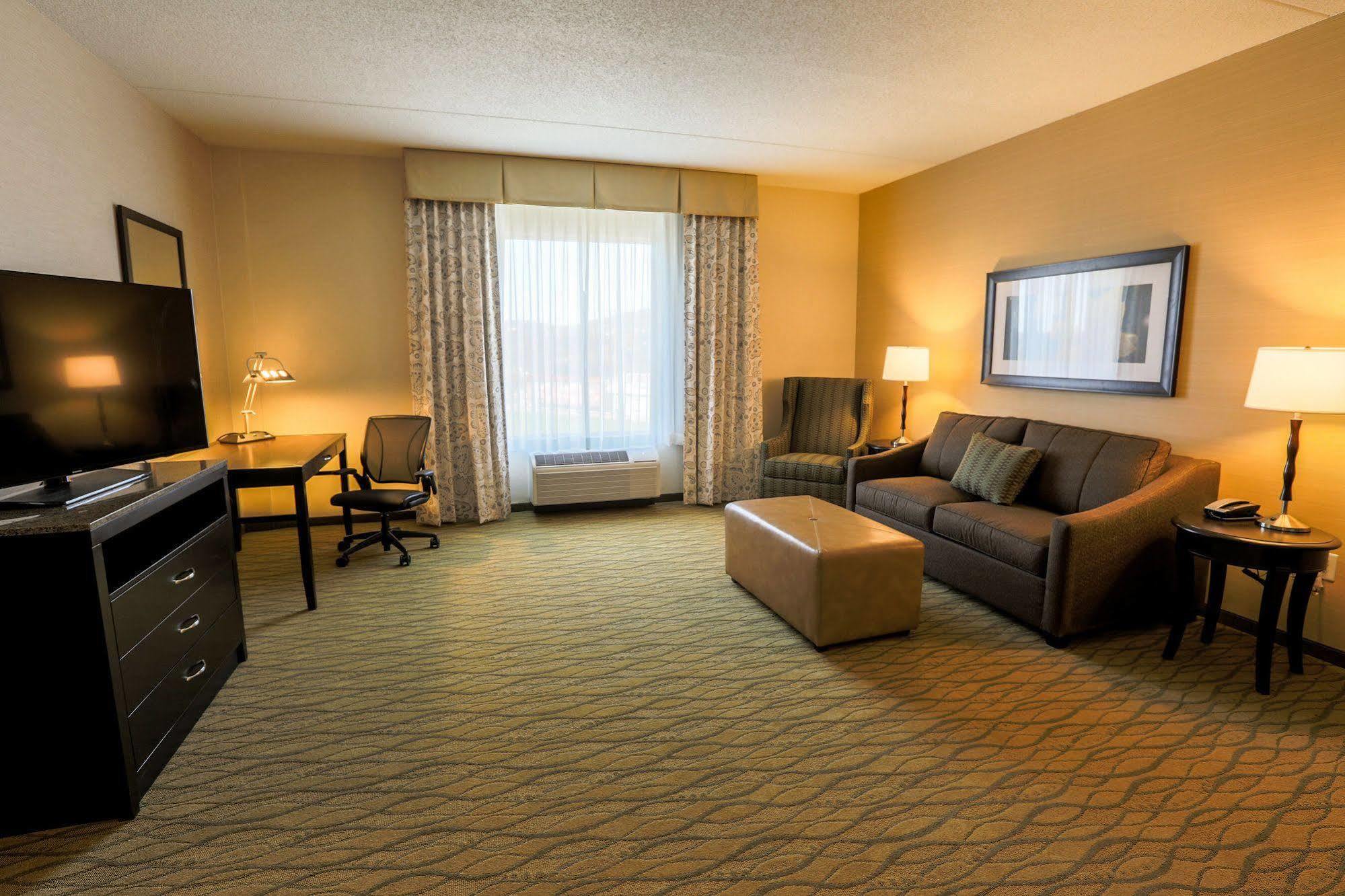 Hilton Garden Inn Indiana At Iup Exteriér fotografie
